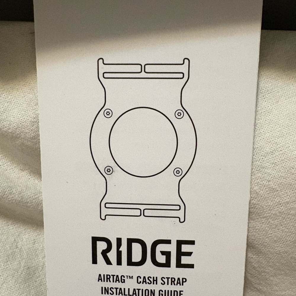 NEW Ridge Air Tag Cash Strap - Picture 3 of 6